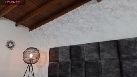 Susan online show from October 8, 2025, 9:12 pm