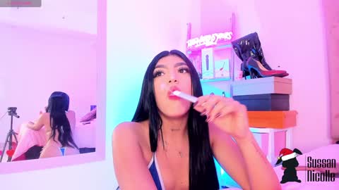 Sussan Nicole  online show from December 17, 2024, 12:54 pm