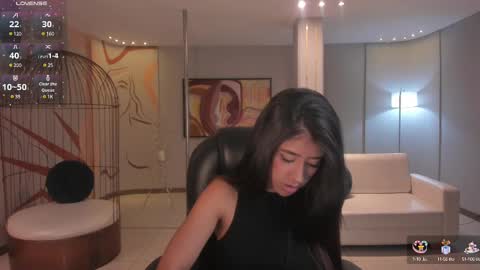 Snapshot of sussanelliot chatting on March 10, 2025, 8:01 pm Sussan online show from March 10, 2025, 8:01 pm