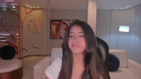 Snapshot of sussanelliot chatting on March 12, 2025, 10:17 pm Sussan online show from March 12, 2025, 10:17 pm