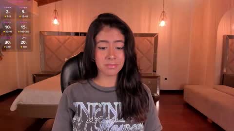 Snapshot of sussanelliot chatting on October 5, 2025, 11:19 am Sussan online show from October 5, 2025, 11:19 am