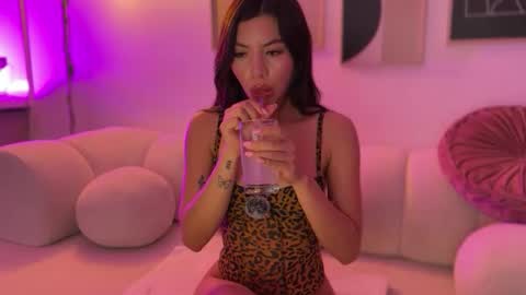 Snapshot of sussanf_ chatting on May 27, 2026, 11:46 pm Susy online show from May 27, 2026, 11:46 pm