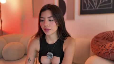 Snapshot of sussanf_ chatting on June 12, 2026, 10:41 pm Susy online show from June 12, 2026, 10:41 pm