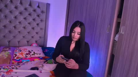 Andrea online show from January 13, 2026, 9:42 pm