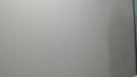 sussy leon online show from February 26, 2025, 12:03 pm