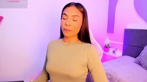 Snapshot of sussy_sweet4u chatting on November 9, 2025, 10:46 am sussy_sweet4u online show from November 9, 2025, 10:46 am