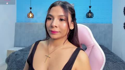 sussy_sweet4u online show from June 9, 2026, 11:11 am