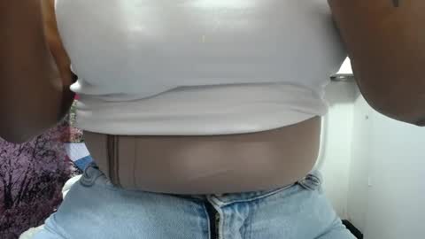 susy_perverttt online show from April 18, 2026, 4:22 pm