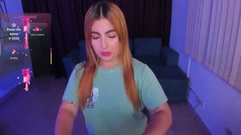 Susy online show from October 21, 2025, 4:13 am