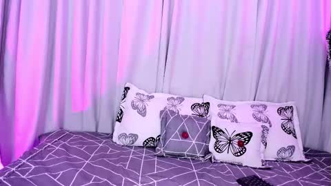 susyy online show from December 16, 2025, 7:52 pm