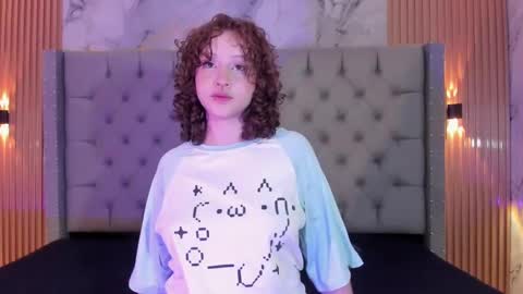 suxan_white online show from September 10, 2025, 11:21 am