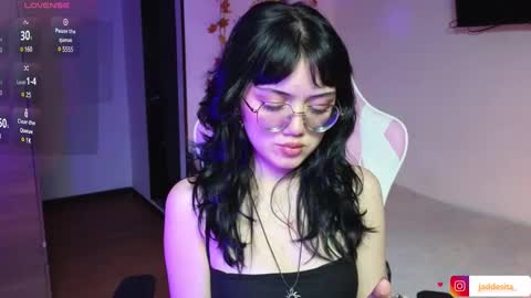 Snapshot of suzumi_ chatting on January 6, 2025, 5:06 pm Jadde online show from January 6, 2025, 5:06 pm