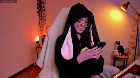 Snapshot of suzumi_ chatting on October 29, 2025, 6:15 am Jadde online show from October 29, 2025, 6:15 am