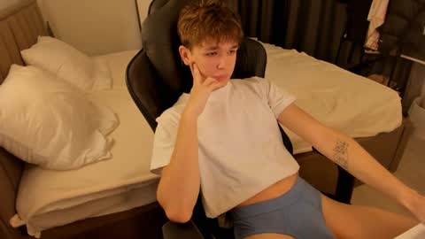 Nate 3 online show from December 30, 2024, 2:53 am