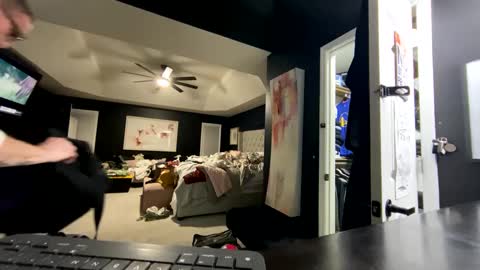 Swapman47 online show from December 30, 2024, 5:26 am