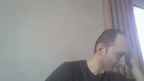 Snapshot of swarogpl chatting on February 24, 2025, 11:43 am swarogpl online show from February 24, 2025, 11:43 am