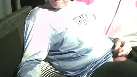 ArnSwart online show from September 29, 2025, 4:12 pm