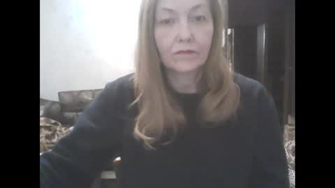 sweet4blonde609 online show from February 19, 2026, 7:04 am