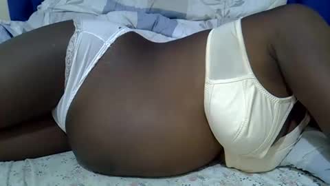 Cecee online show from March 28, 2026, 3:50 am