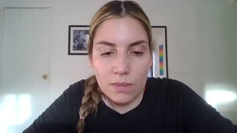 Sweet  alana online show from September 14, 2025, 9:25 pm