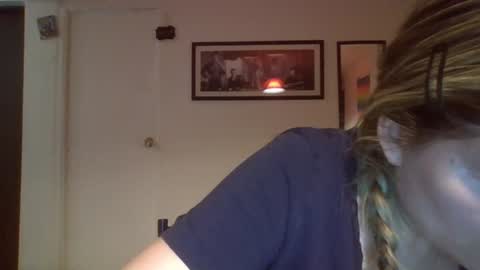 Sweet  alana online show from October 17, 2025, 12:01 am