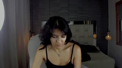 Juli online show from July 26, 2026, 4:42 am