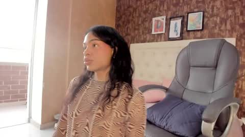 Snapshot of sweet__vanessa1 chatting on May 19, 2026, 10:05 pm Vanessa online show from May 19, 2026, 10:05 pm