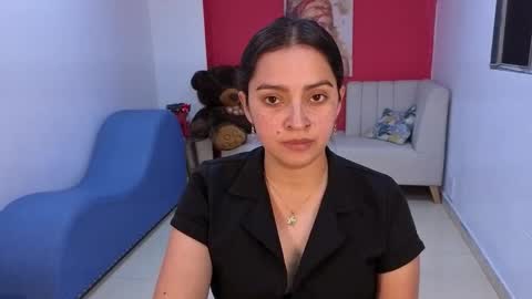 sweet_ahinara online show from November 3, 2025, 7:37 pm