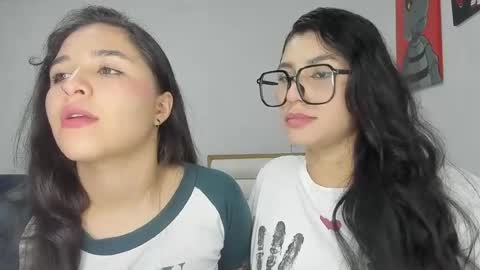 Snapshot of sweet_and_rous chatting on July 1, 2026, 2:24 am sweet_and_rous online show from July 1, 2026, 2:24 am