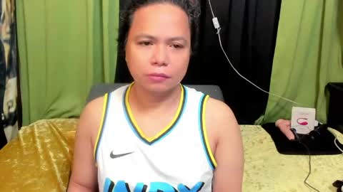 Snapshot of sweet_asiants_4u chatting on May 19, 2026, 1:00 am izza izzasweet online show from May 19, 2026, 1:00 am