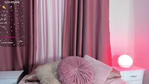 Aura  online show from April 1, 2026, 9:12 pm