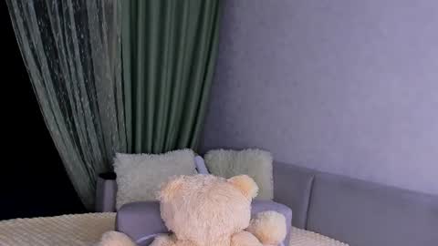 Alice online show from June 18, 2026, 4:00 pm
