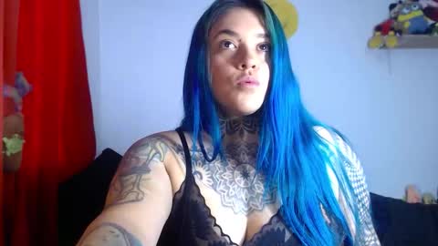 Bubbles online show from November 5, 2025, 10:10 pm