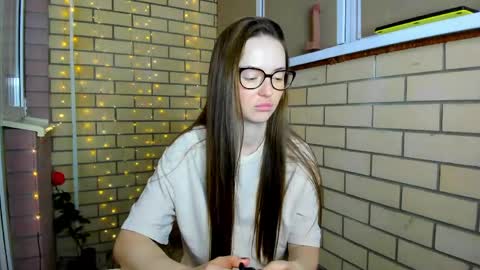 Snapshot of sweet_bun__ chatting on June 3, 2026, 8:36 pm Christina online show from June 3, 2026, 8:36 pm