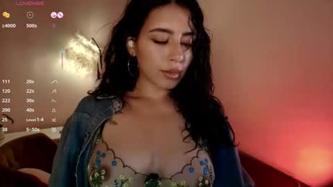 Camila online show from July 26, 2026, 2:09 am