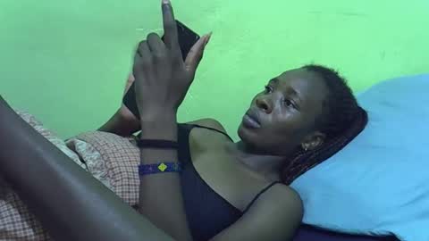 sweet_candie01 online show from February 25, 2026, 6:17 pm