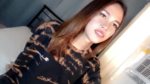 Snapshot of sweet_cassy12 chatting on May 11, 2026, 5:35 am sweet_cassy12 online show from May 11, 2026, 5:35 am