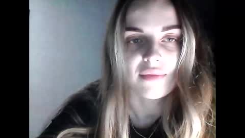 Snapshot of sweet_cute98 chatting on November 28, 2025, 5:48 pm sweet_cute98 online show from November 28, 2025, 5:48 pm