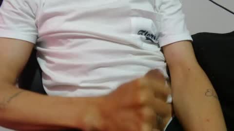 Snapshot of sweet_dick666 chatting on May 31, 2026, 5:53 pm sweet_dick666 online show from May 31, 2026, 5:53 pm
