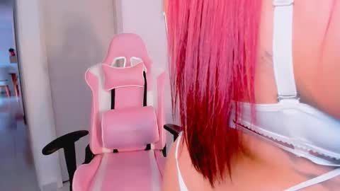 Snapshot of sweet_doll_ chatting on October 29, 2025, 12:40 pm Dulce ONLYFANS jessica78784405 online show from October 29, 2025, 12:40 pm