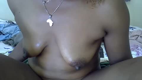 sweet_dori33 online show from June 5, 2026, 11:21 pm