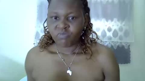 sweet_dori33 online show from June 9, 2026, 12:50 pm