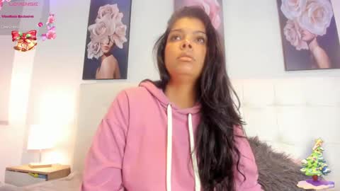 Snapshot of sweet_dreamses chatting on December 28, 2024, 3:26 pm Kendra online show from December 28, 2024, 3:26 pm