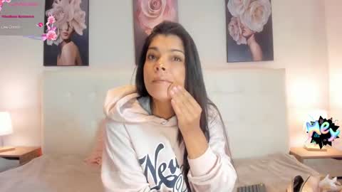 Snapshot of sweet_dreamses chatting on January 19, 2025, 12:28 pm Kendra online show from January 19, 2025, 12:28 pm