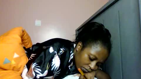 sweet_ebony001 online show from March 23, 2026, 11:58 am