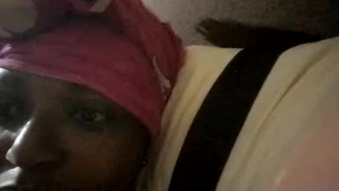 sweet_ebony001 online show from April 4, 2026, 1:04 am