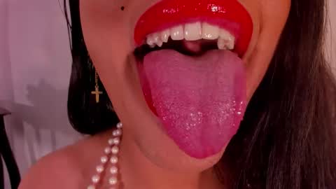 sweet_eliizabeth online show from March 5, 2026, 3:24 am