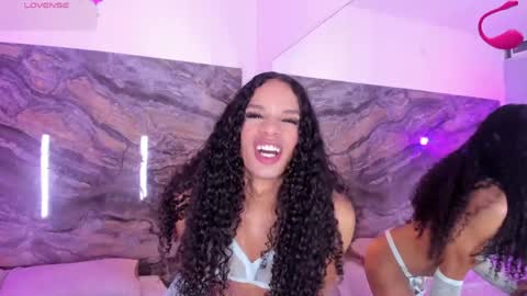 sweet_estefa_ online show from April 21, 2026, 11:51 pm