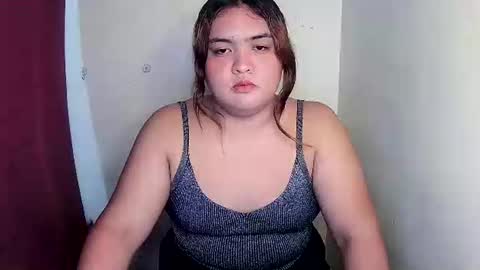 sweet_frex123 online show from November 27, 2025, 9:11 am