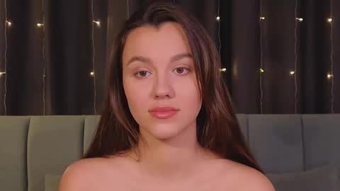 Im Mia.LOVELY PATTERNS 100  120  160  200 my toy buzzes from 2 tip online show from January 12, 2025, 4:29 pm